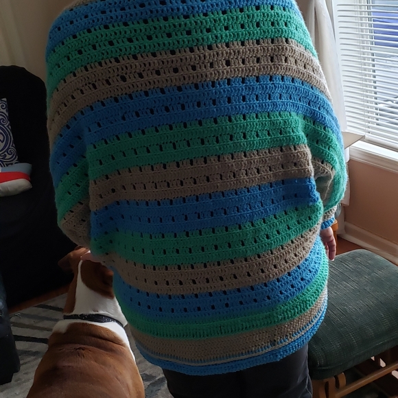 Shawl - Picture 1 of 3